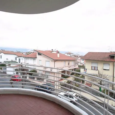 Condominio Girasoli Apartment Viareggio